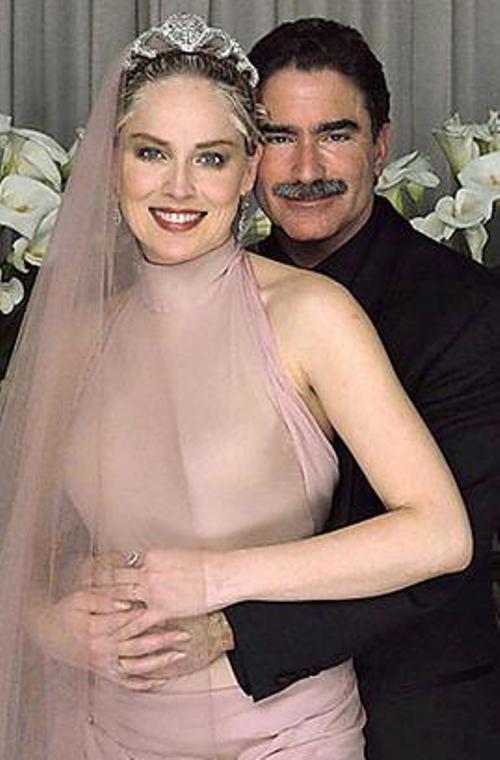 Urmăriţi de ghinion! Majoritatea vedetelor căsătorite de Ziua Îndrăgostiţilor au divorţat!