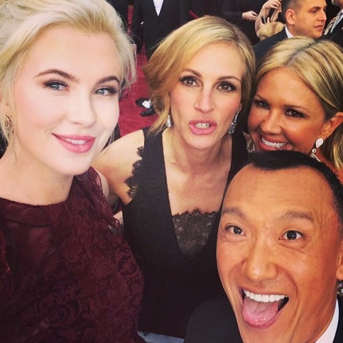 Vedetele s-au ţinut de glume la Oscar! Vezi ce "selfie-uri" şi-au făcut!