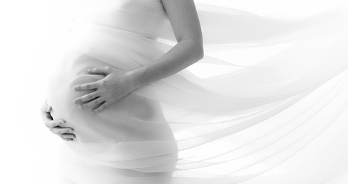 Cum îţi menţii igiena intimă în timpul sarcinii