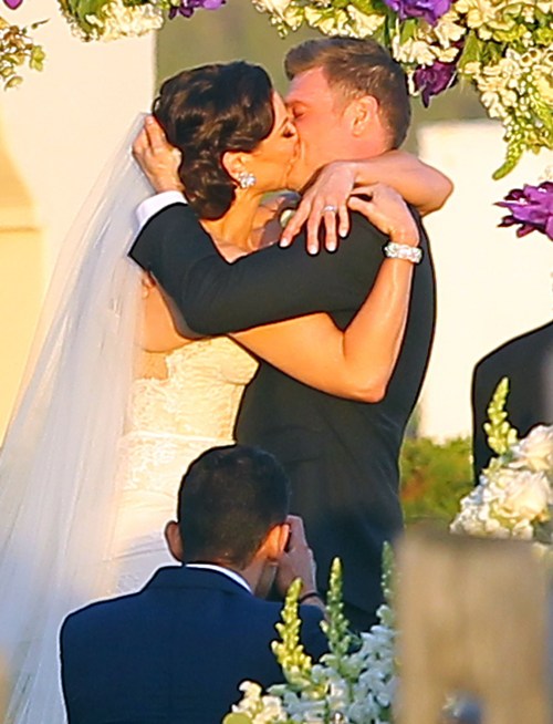 Cântăreţul Nick Carter s-a căsătorit. Iată ce nuntă romantică au avut!