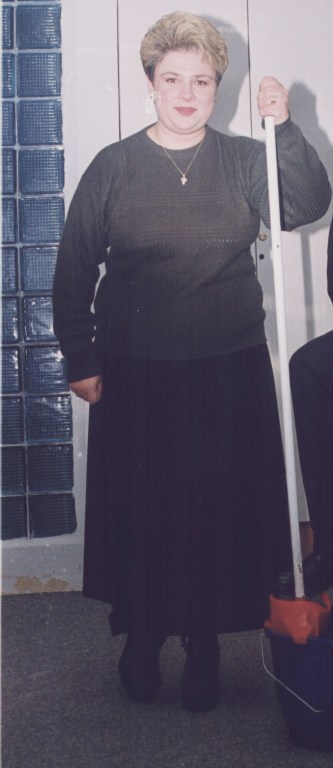Teo şi-a început cariera ca vânzătoare la tarabă