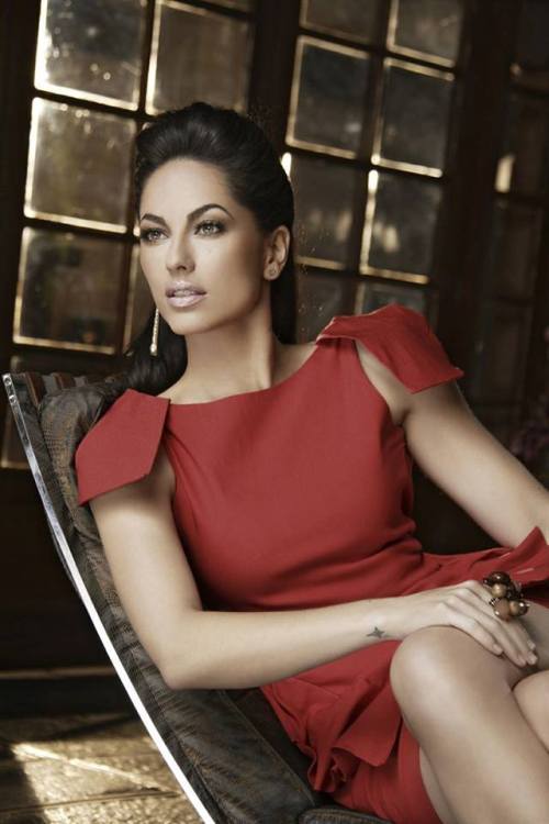 Ţi-o mai aminteşti pe Rubi? Iată cum arată acum, după ce a învins cancerul şi se pregăteşte de revenire!