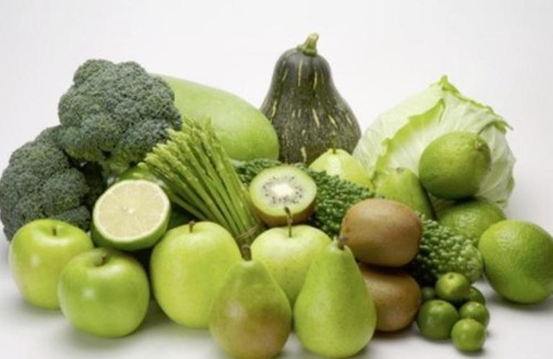 Corina Bud se menţine în formă cu hrană verde. În ce constă meniul ei