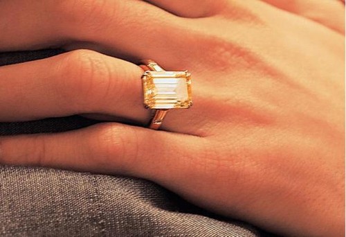 George Clooney are gânduri serioase! I-a dat iubitei lui un diamant de 7 carate!