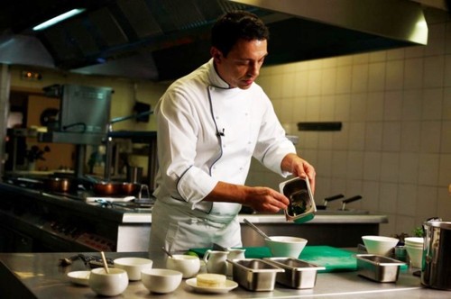 Chef Sorin Bontea îţi propune un desert răcoros pentru o vară fierbinte
