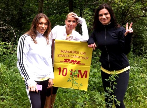 Doua mămici în formă: Ellie White şi Ileana Badiu