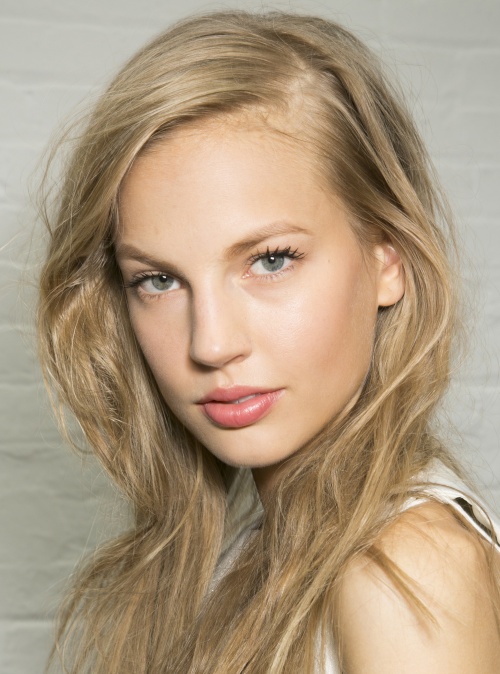 Make-up: Cele mai frumoase 5 tendinţe ale verii 