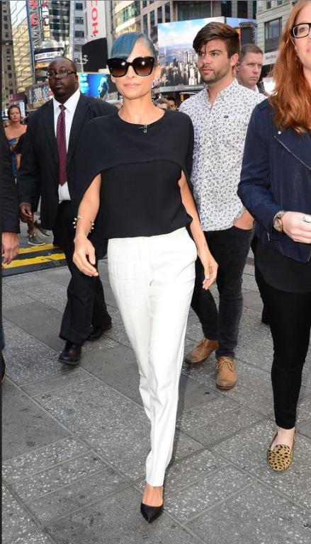 Ţinute de zi cu care vei face senzaţie. Copiaz-o pe Nicole Richie!