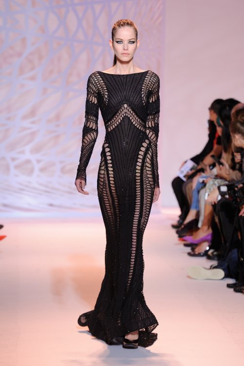 Cele mai frumoase ţinute de la Săptămâna modei Haute Couture din Paris 