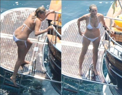 Arată fantastic la 56 de ani! Cum se întreţine Sharon Stone