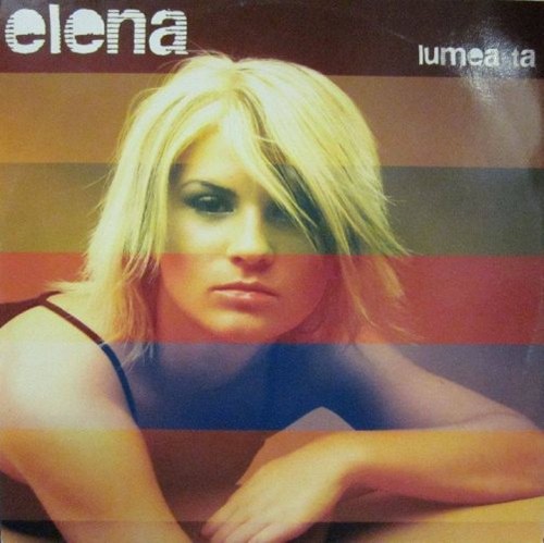 Blondă, brunetă sau roşcată? 12 schimbări de look ale cântăreţei Ellie White