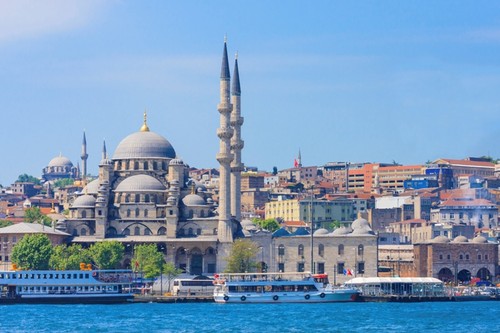 Top 5 oraşe pe care trebuie să le vezi într-o viaţă. Majoritatea sunt în Europa!