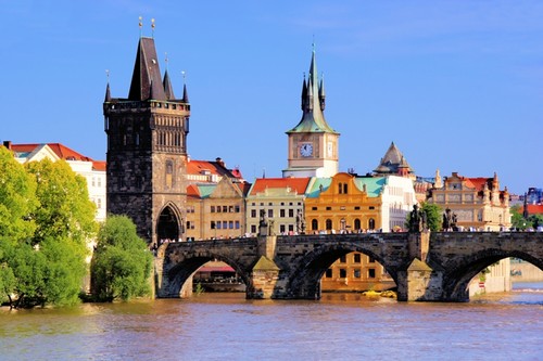 Top 5 oraşe pe care trebuie să le vezi într-o viaţă. Majoritatea sunt în Europa!