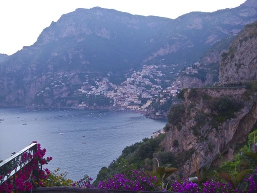 Positano, la località italiana dei ricchi e famosi! Foto 