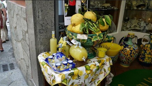 Positano, la località italiana dei ricchi e famosi! Foto 