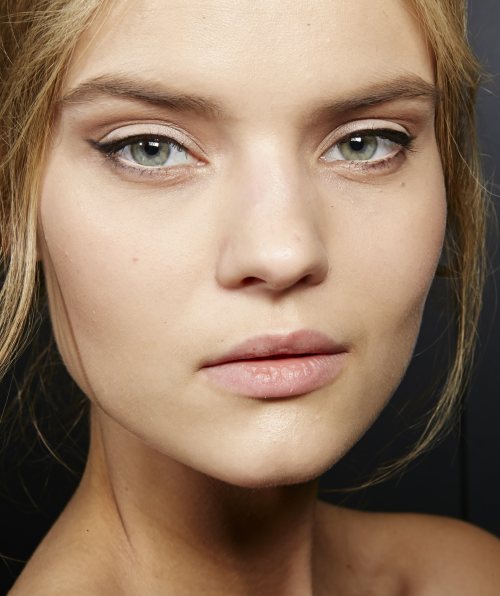 Cat eyes, cel mai cool trend al sezonului în materie de make-up