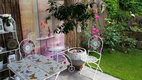 Un colţ de rai! Cum şi-a decorat grădina Adreea Marin | Foto