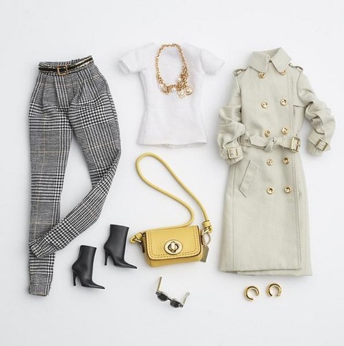 10 ţinute pentru orice fashionistă. Inspiră-te de la păpuşa Barbie modernă!