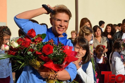 Emoţii teribile pentru Teo! Astăzi fiica ei a început clasa a cincea! Foto