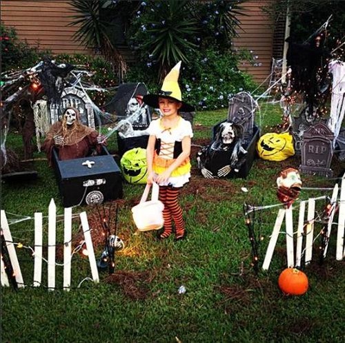 Cum s-au costumat copiii vedetelor de Halloween