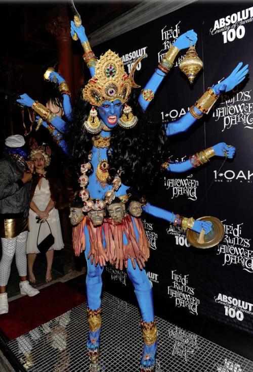 Heidi Klum, maestra costumelor de Halloween. Ce idei originale a avut până acum!