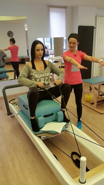 Iată vedetele care îşi menţin silueta cu Pilates