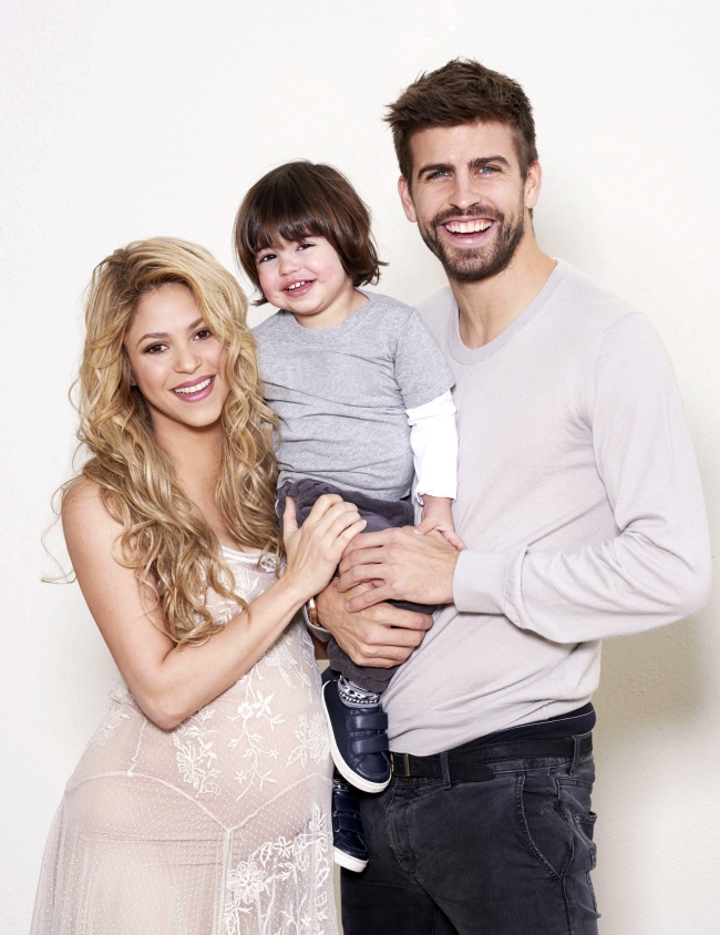 shakira-devenit-mama 2