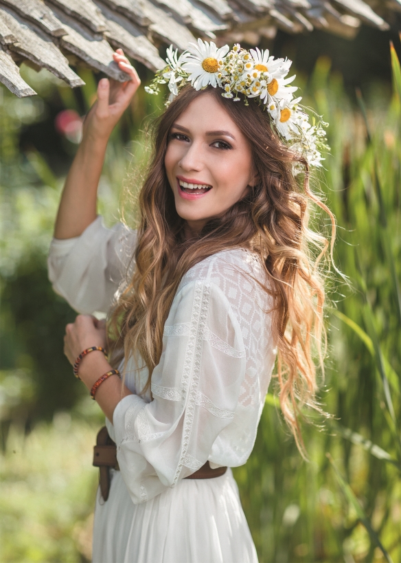 Adela Popescu