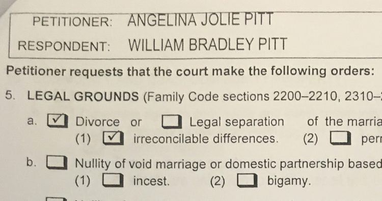 actul de divort dintre Angelina Jolie si Brad Pitt
