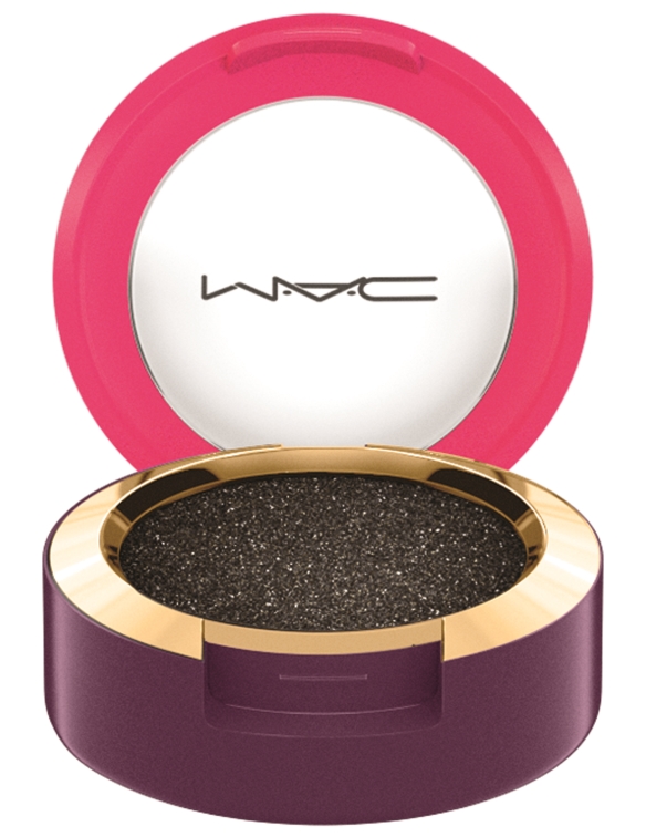 Magic Dust Eyeshadow, colecția Nutcracker Sweet, 107 lei, MAC