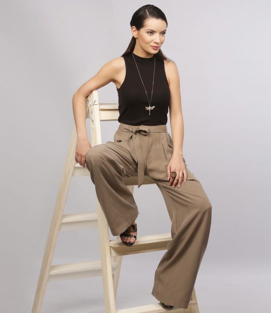 pantaloni-largi-din-vascoza_yokko
