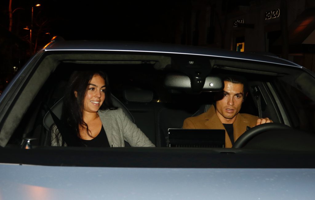 cristiano-ronaldo-si-iubita-lui-georgina-rodriguez-din-nou-tatic-de-gemeni-mama-surogat-irina-shayk-model-fosta-iubita