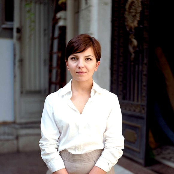 Elena Calistru (Funky Citizens si factual.ro)