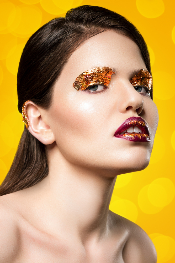 folie-aurie-pleope-machiaj-festival-look-2017-trend.j