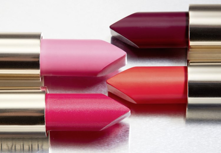 nuante din colectia pure color love de la estee lauder