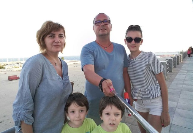 Ovidiu Oanta alaturi de familia sa
