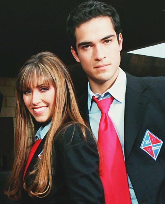 Anahi (Mia Colucci) si Poncho Herero (Miguel Arango), in telenovela Rebelde