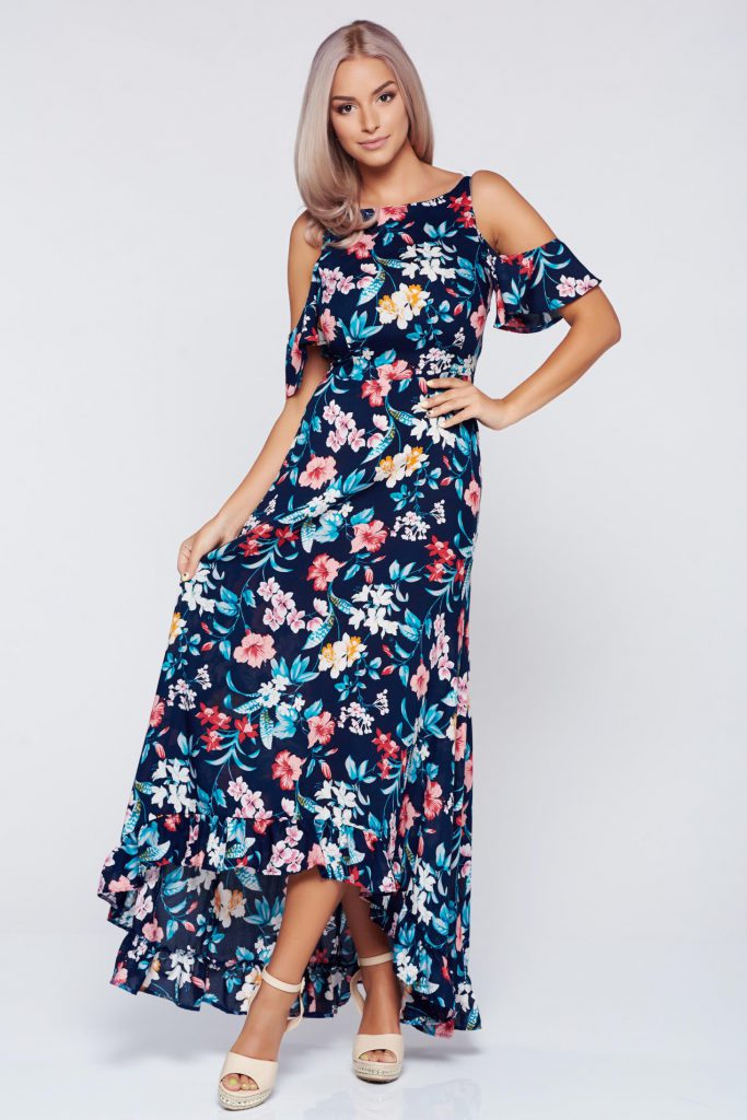 Modele de rochii cu imprimeuri florale-rochie lunga bleumarin cu flori multicolore
