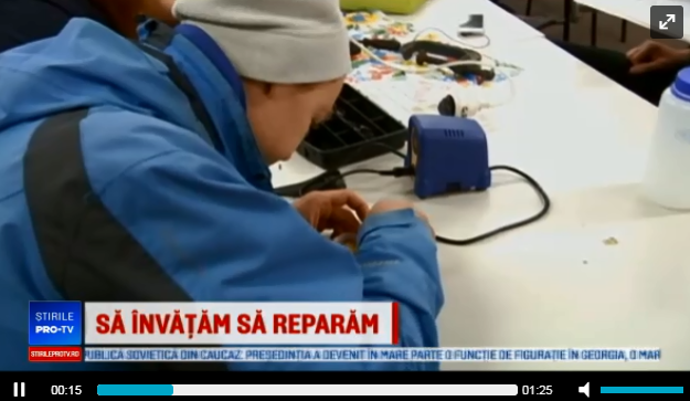 Oameni care invata sa repare