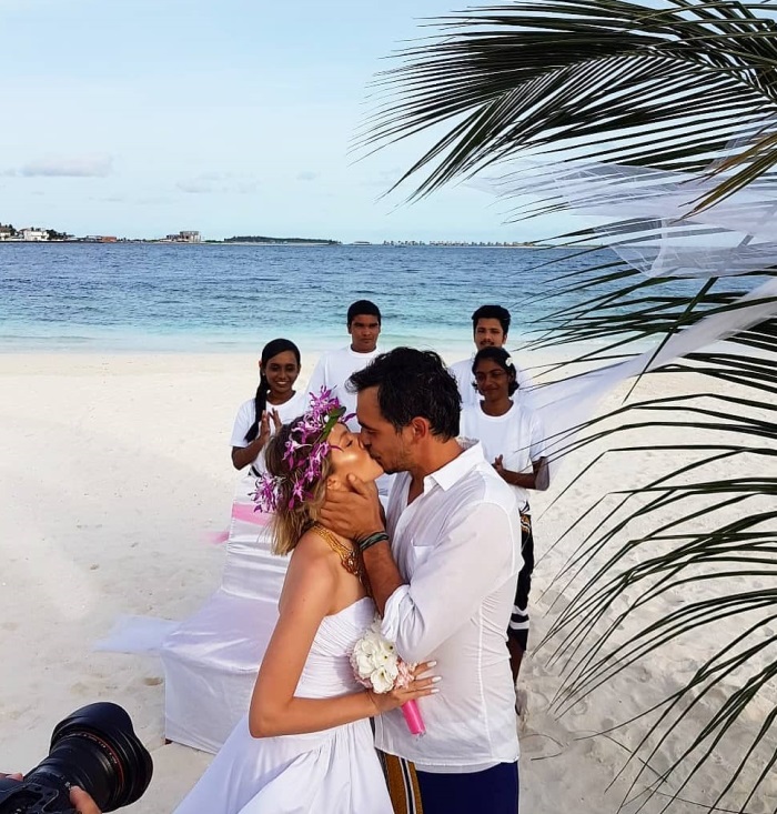 Lidia Buble si Razvcan Simion in Maldive