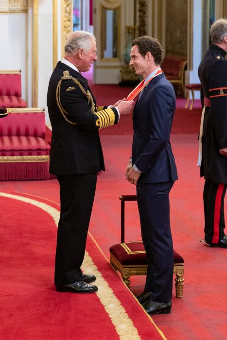 Jucătorul de tenis Andy Murray, distins cu titlul de Cavaler FOTO