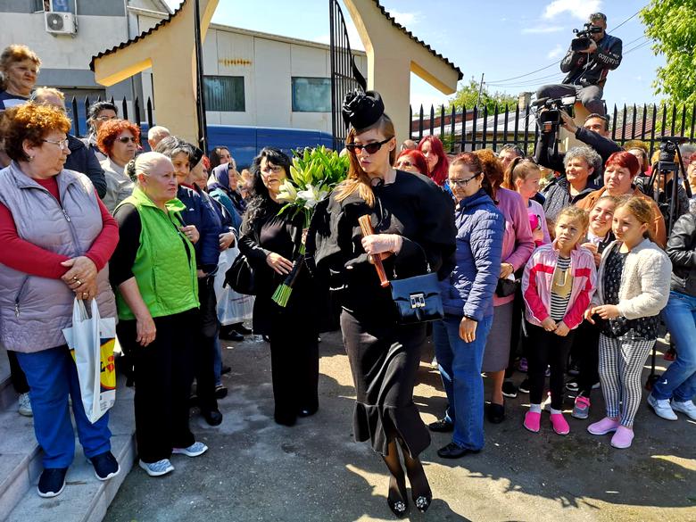 iulia albu inmormantare razvan ciobanu