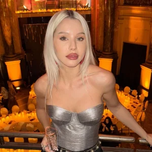 Carmen Grebenișan, dezvăluiri sincere despre depresia post-partum. Prin ce a trecut influencerița: „Plângeam la duș”