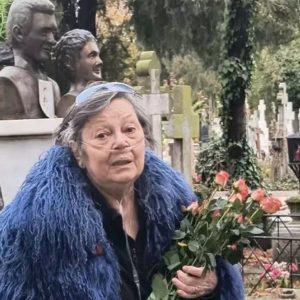 Anca Pandrea, înmormântată lângă Iurie Darie. Imagini dureroase de la ceremonia funerară. Cine a venit să-și ia „adio” de la regretata actriță