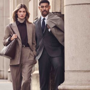 Aaron Pierre dezvaluie impactul costumului perfect pentru colecția BOSS Toamnă/Iarnă 2026
