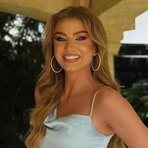Codruța Filip a hotărât ce va face cu inelul de logodnă și verigheta. Decizia luată la jumătate de an de la divorțul de Valentin Sanfira