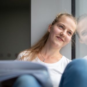 Decizie oficială de la Guvern: Se dau bani pentru elevii din România! Cine poate încasa până la 5.000 de lei