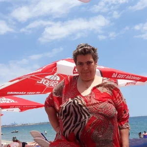 Ioana Tufaru, vacanță la mare pe buget. Cum a reușit să își permită să meargă pe litoral: „Am mâncat mezeluri și supe la plic”