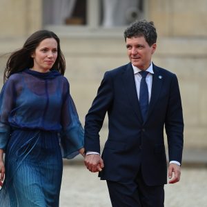 Mirabela Grădinaru, despre teoriile conspirației și falșii specialiști în sănătate: „E nevoie de mai multă educație și încredere în știință” 