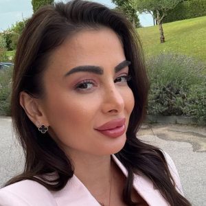 Oana Jarca, diagnosticată cu cancer de piele. Cum se simte fosta jurnalistă: „Cicatricile pe care le voi avea vor face parte din ceea ce sunt și din ceea ce voi deveni”